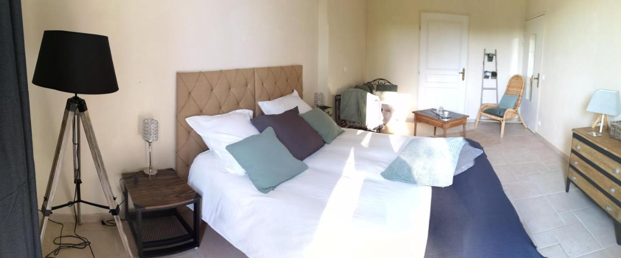 La Ferme De Valeuse Bed & Breakfast Morienval Exterior photo
