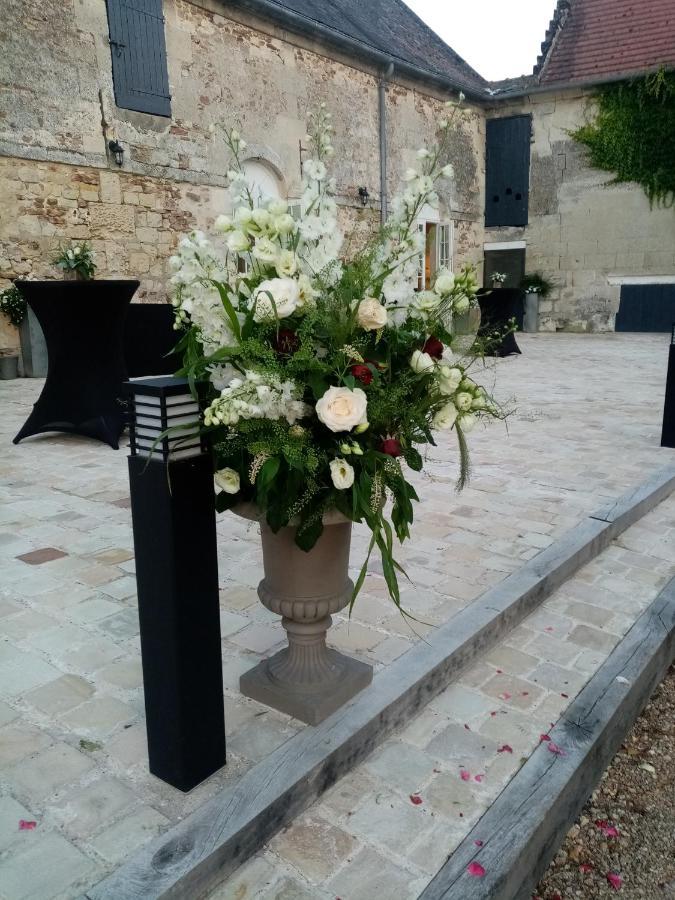 La Ferme De Valeuse Bed & Breakfast Morienval Exterior photo