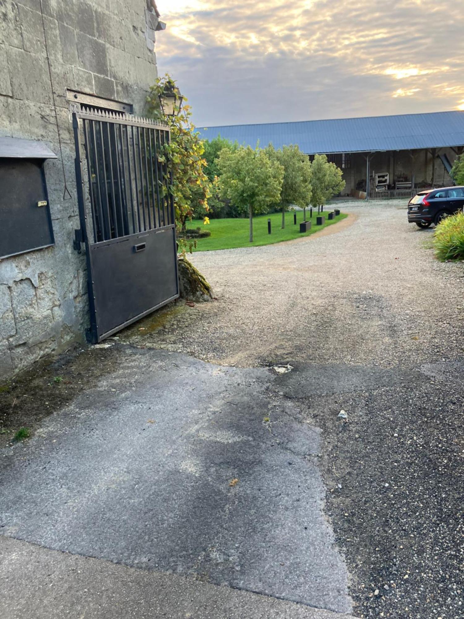 La Ferme De Valeuse Bed & Breakfast Morienval Exterior photo